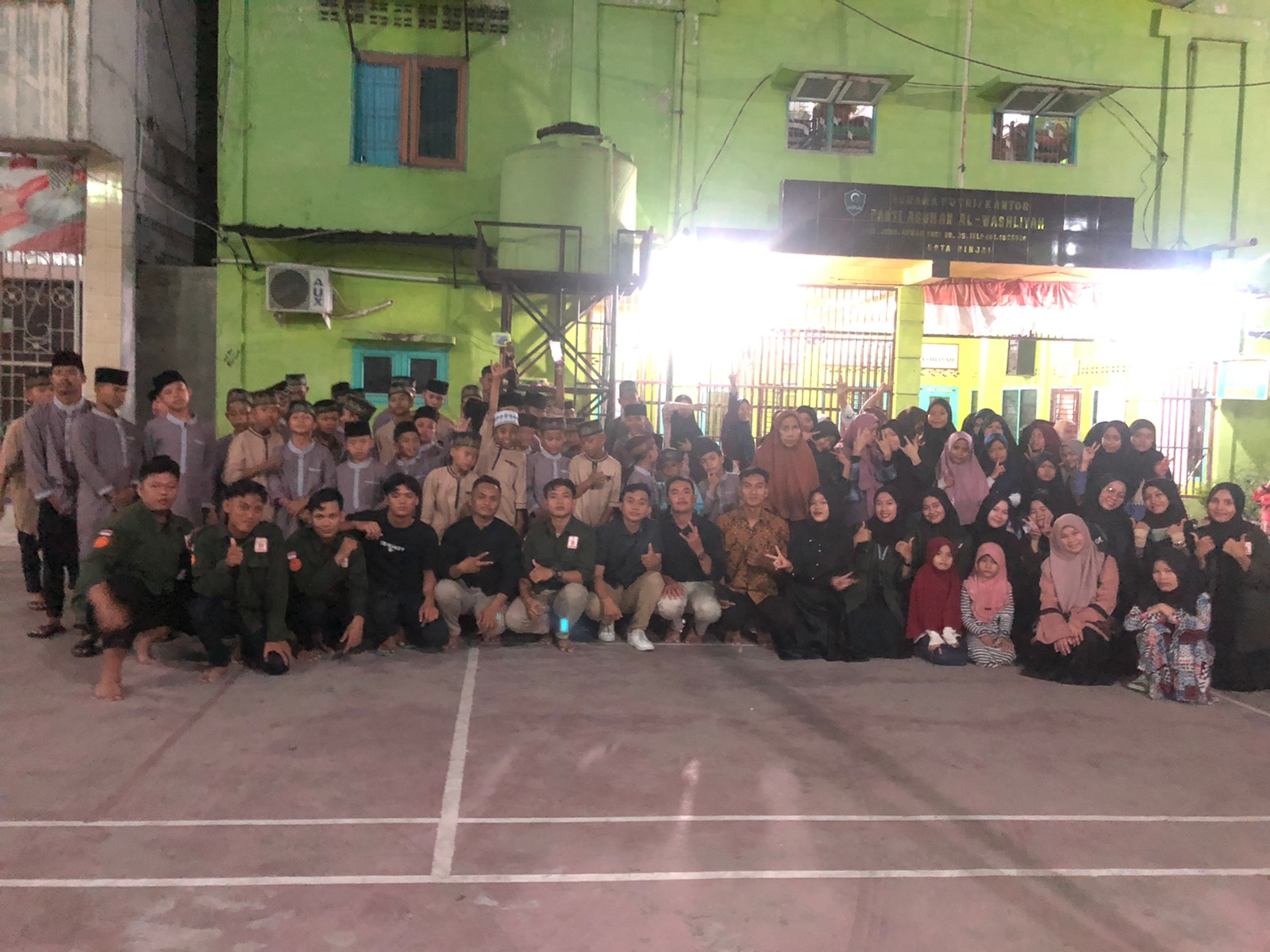 Kegiatan Buka Puasa Bersama: HMTI Melaksanakan Buka Puasa Bersama dengan Anak Panti Asuhan Al-Jamiyatul Washliyah Binjai