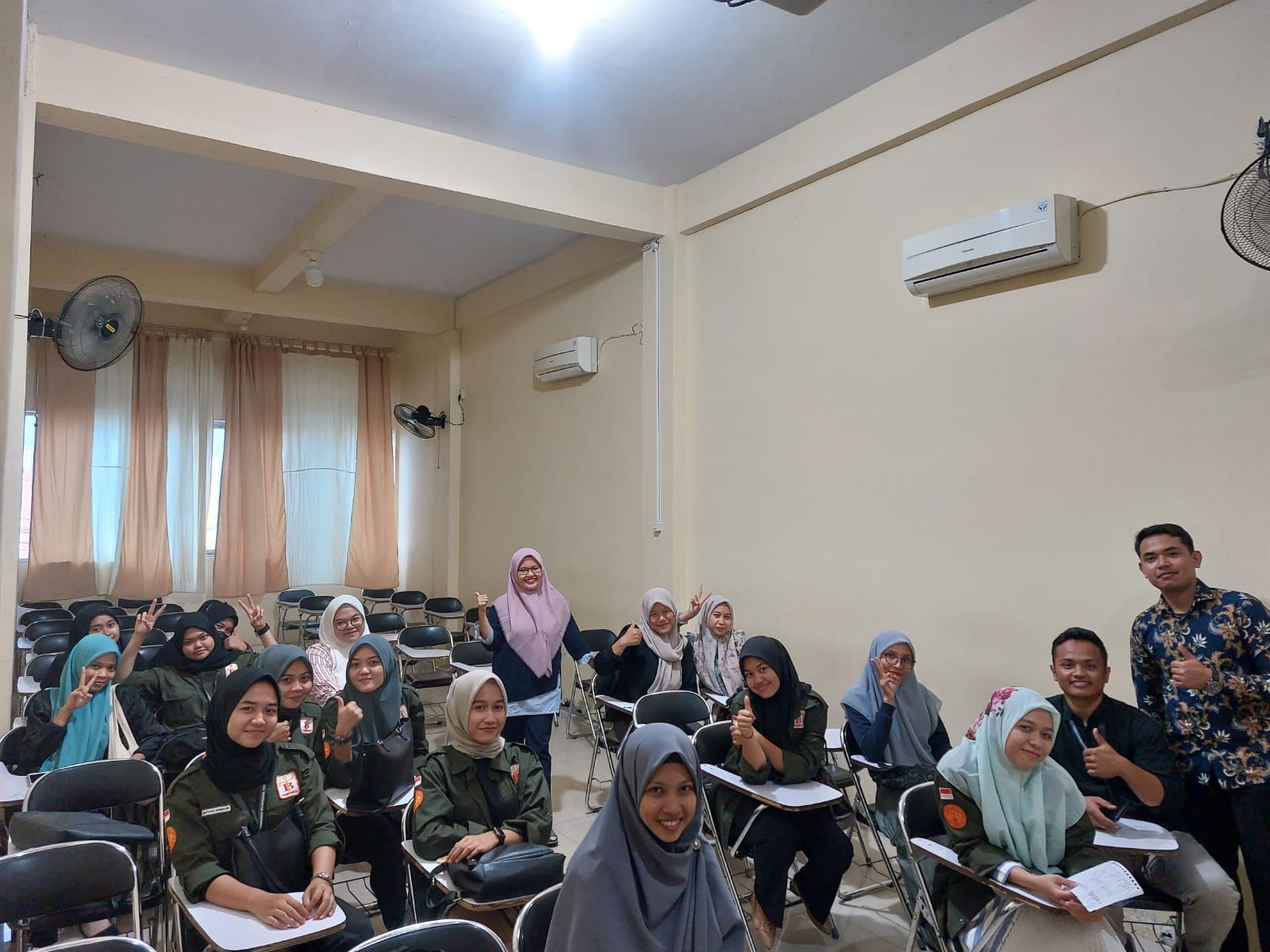 Rapat lanjutan “Temu Ramah Tamah” Himpunan Mahasiswa Teknik Informatika (HMTI)