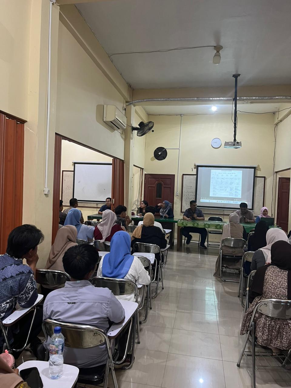 Sosialisasi Alur Seminar Proposal-Sidang Meja Hijau Kampus Pusat (ITB Indonesia) T.A 2025/2026 Genap